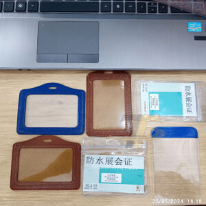 Bảng tên nhân viên nhiều loại - Combo 10 cái