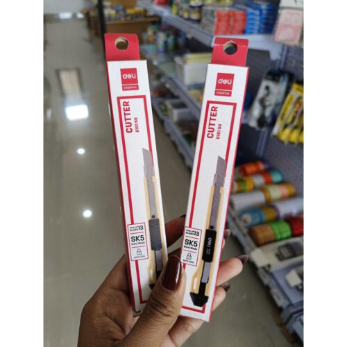 Dao rọc giấy trung Deli E2031 - Deli D10150