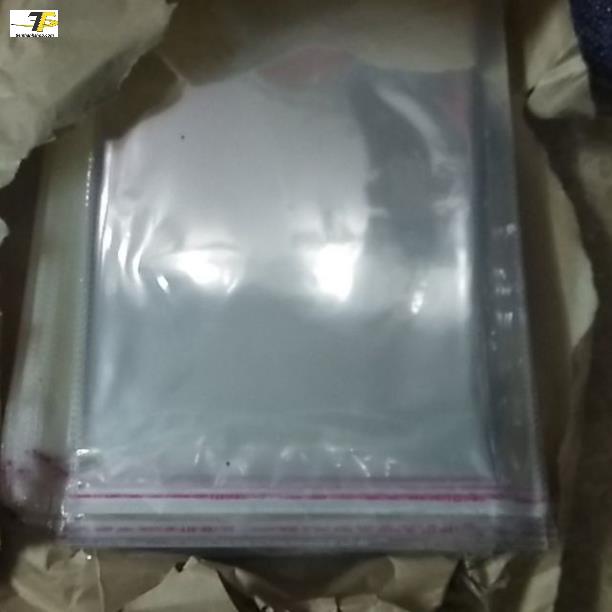 1kg bọc kiếng đóng hàng Áo, Quần, Đồ bộ… kích thước 24 x 36 cm